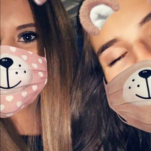 Meet your Posher, Alexis